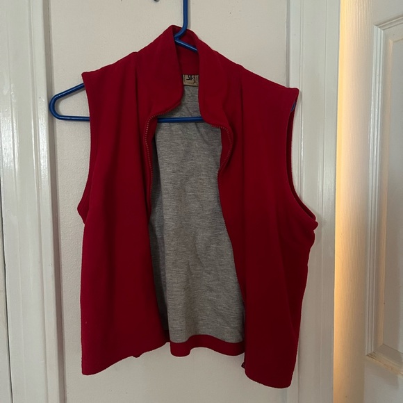 RF Vest - Picture 1 of 3